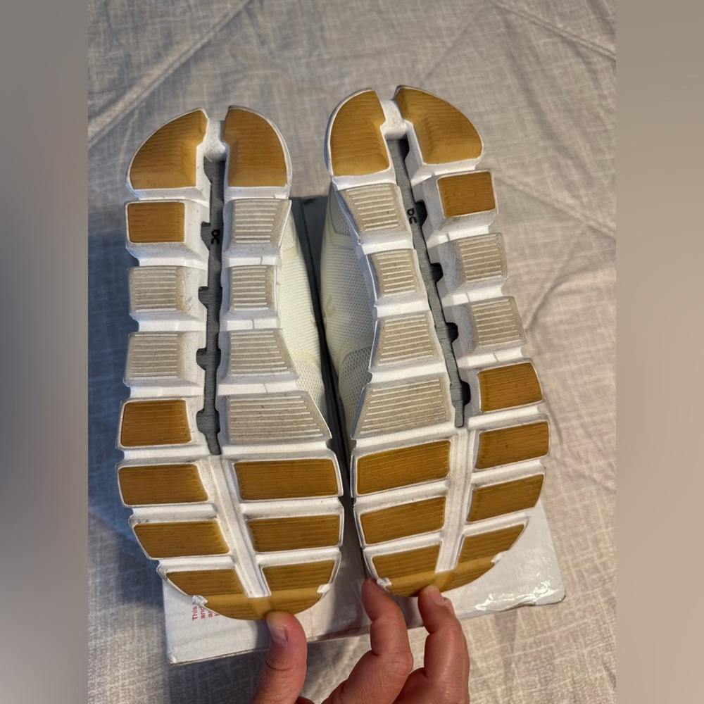 On running cloud 5 undyed sneakers - Picture 4 of 14
